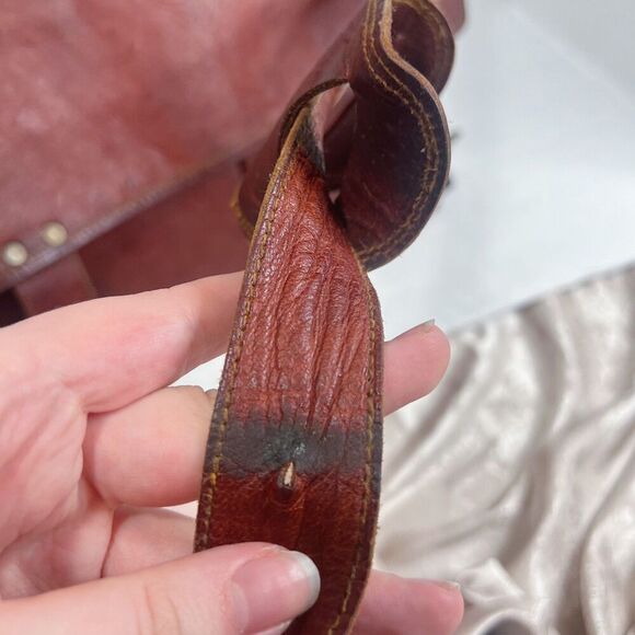 Vintage Cognac Leather Messenger Back Satchel Briefcase Laptop Case - Picture 10 of 12